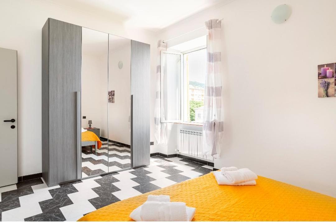 Casa Vacanza Laura ジェノヴァ エクステリア 写真